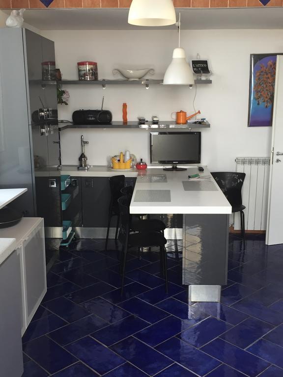 Appartement Attico Blu à Naples Extérieur photo