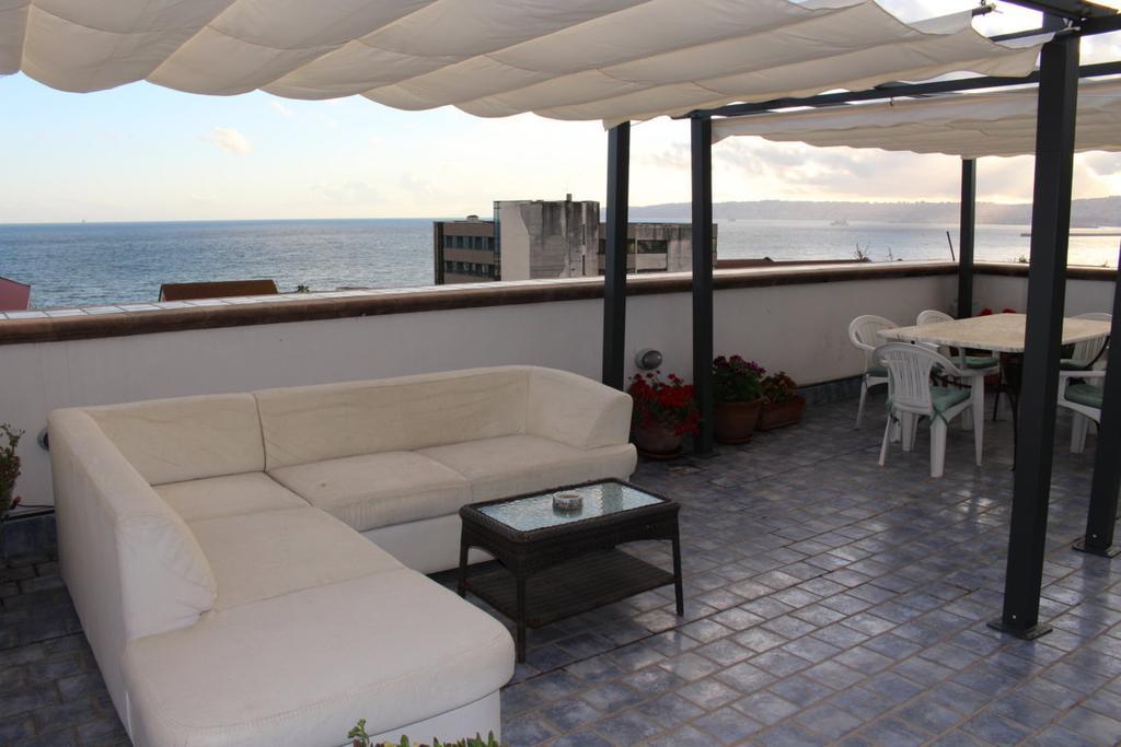 Appartement Attico Blu à Naples Extérieur photo