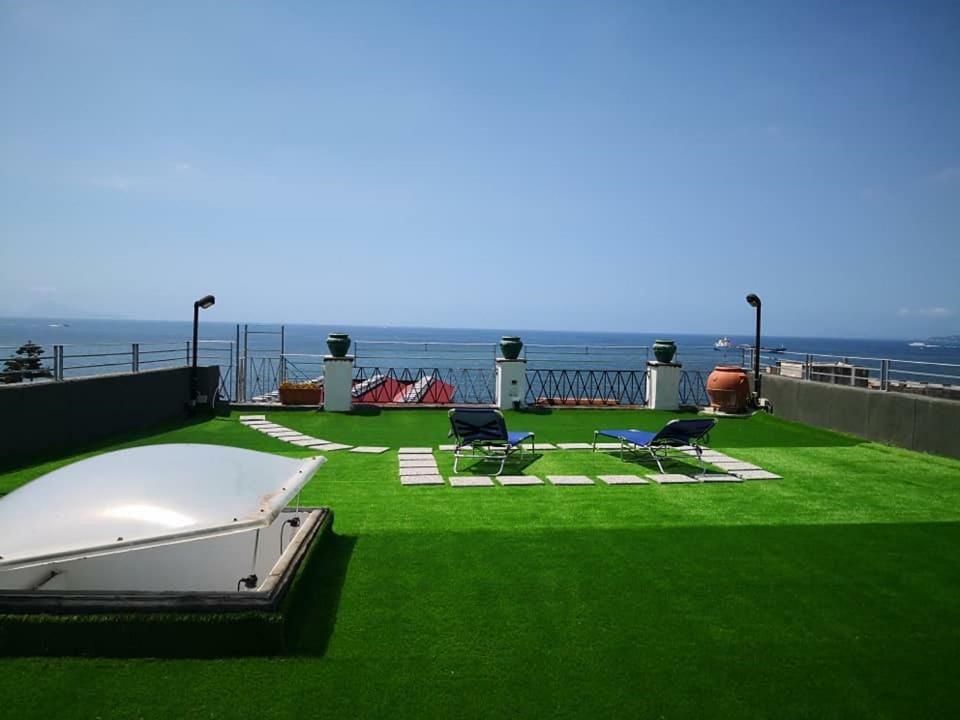 Appartement Attico Blu à Naples Extérieur photo